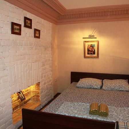 Appartement Apatments On Grecheskaya à Odessa Extérieur photo