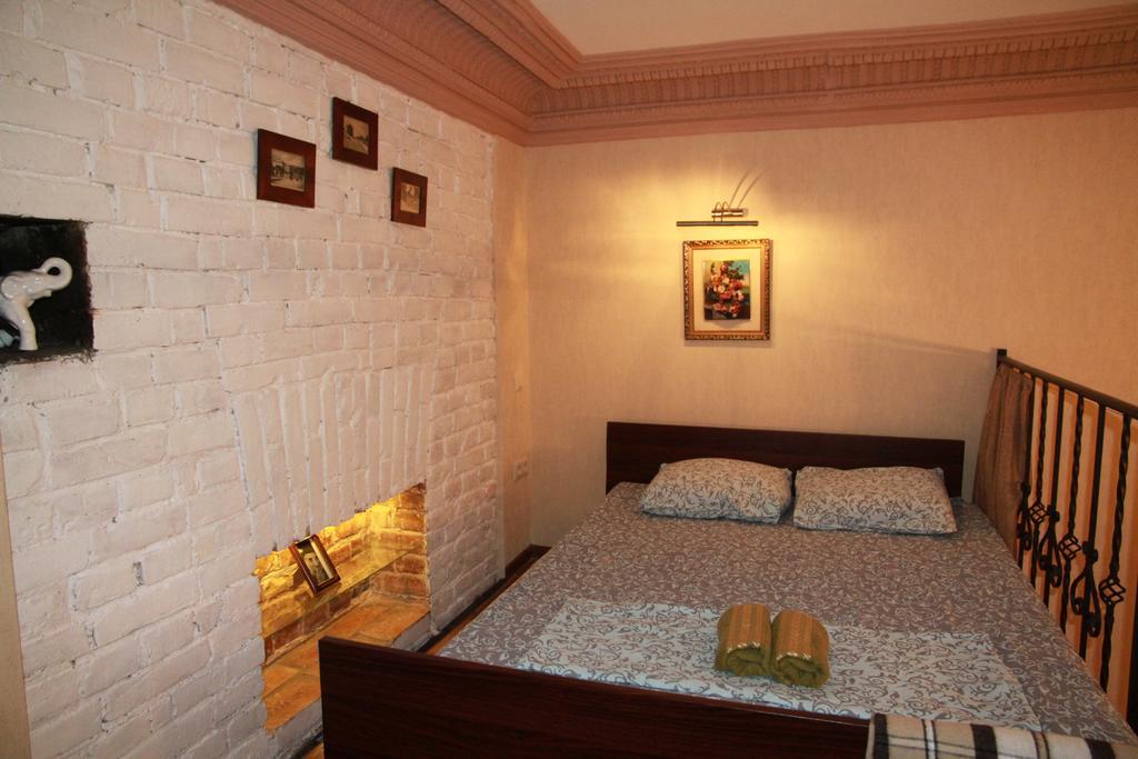 Appartement Apatments On Grecheskaya à Odessa Extérieur photo