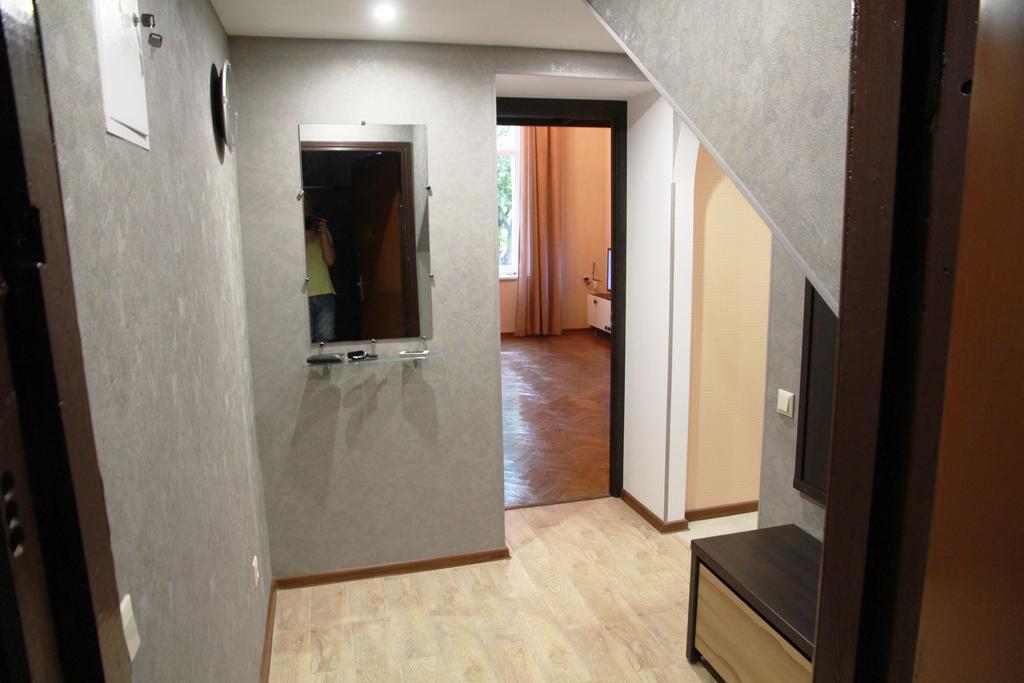 Appartement Apatments On Grecheskaya à Odessa Extérieur photo