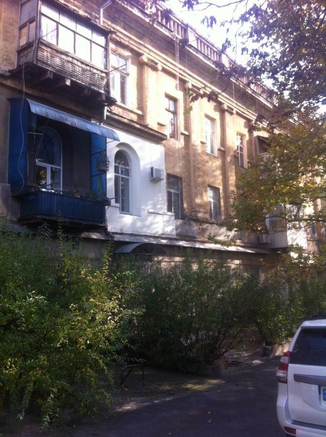 Appartement Apatments On Grecheskaya à Odessa Extérieur photo